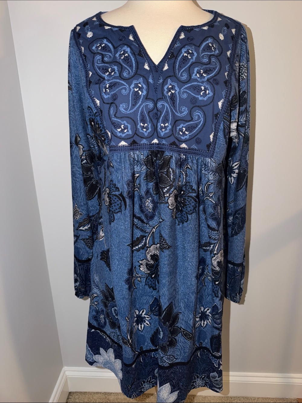 White Mark Blue Long Sleeve Floral Embroidered Dress